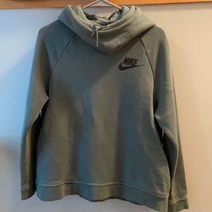 Nike sweatshirt